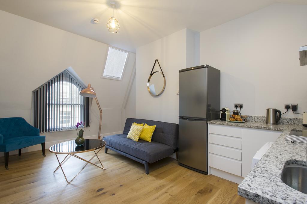 Market Street Apartments: Modern Centre Living With Wi-fi Apartment *