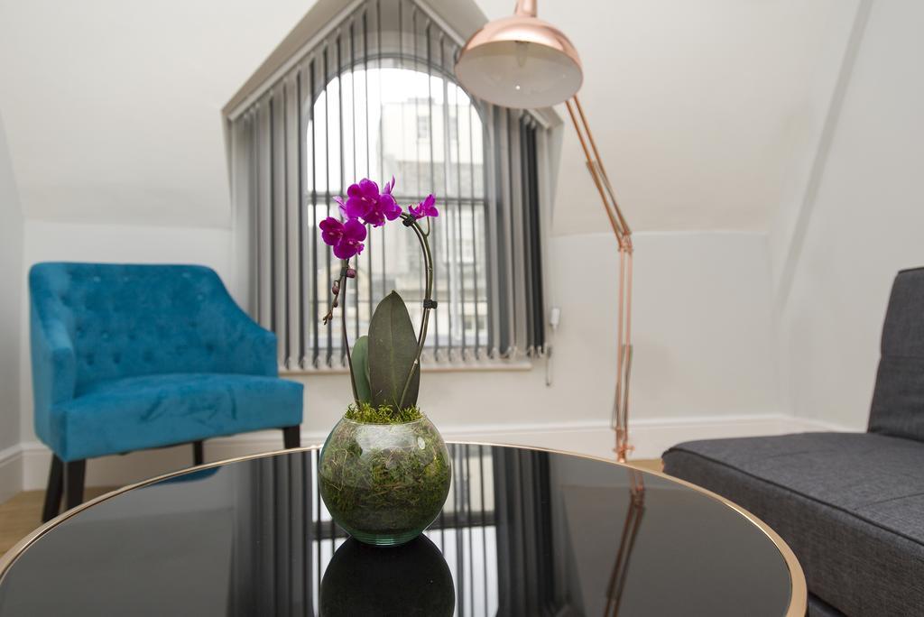 Market Street Apartments: Modern Centre Living With Wi-fi Apartment Nottingham